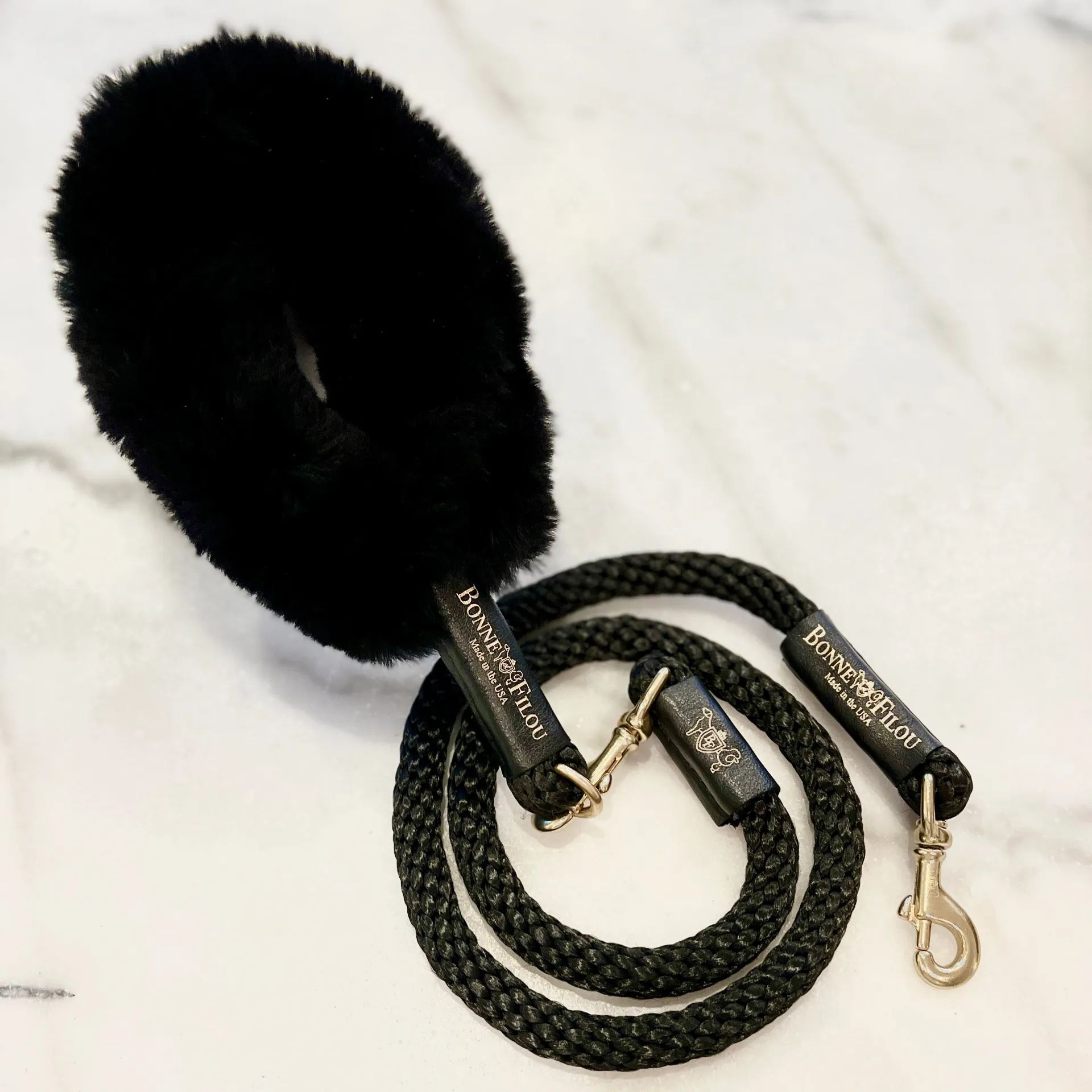 Bundle Shearling Fur Grip   Rope Leash for Dogs - Chic and Functional Dog Walking Accessory