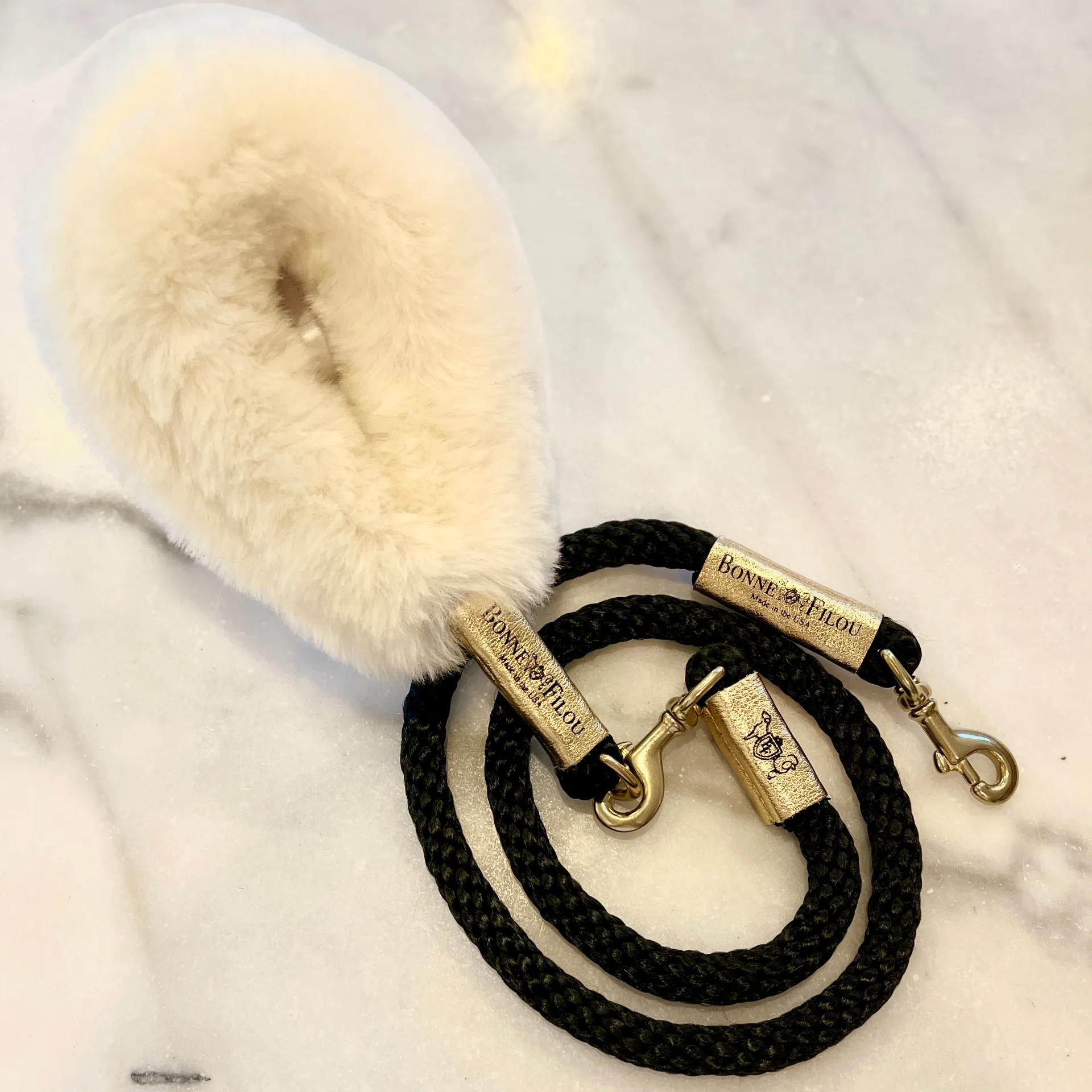 Bundle Shearling Fur Grip   Rope Leash for Dogs - Chic and Functional Dog Walking Accessory