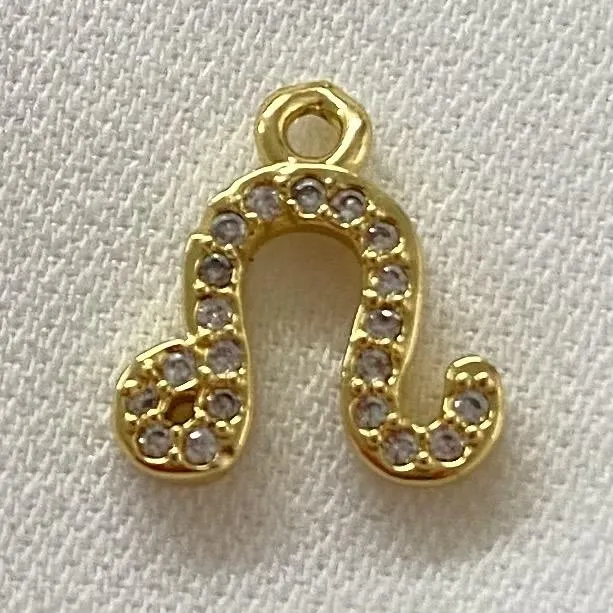 Dainty Star Sign Necklace