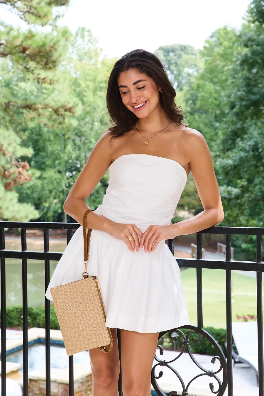 Izzy Straw Woven Crossbody w/ Vegan Leather Strap