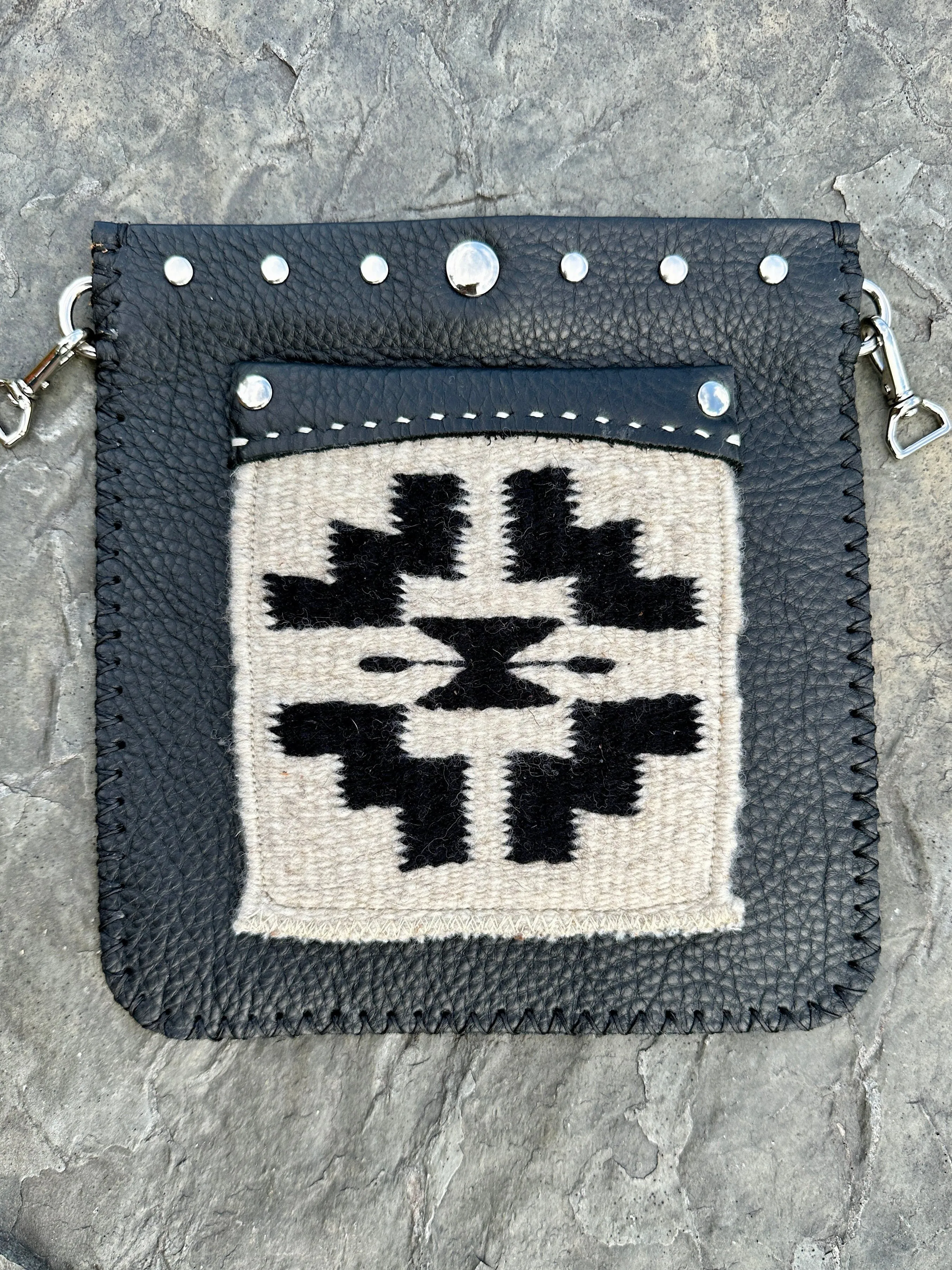 JULIA Crossbody