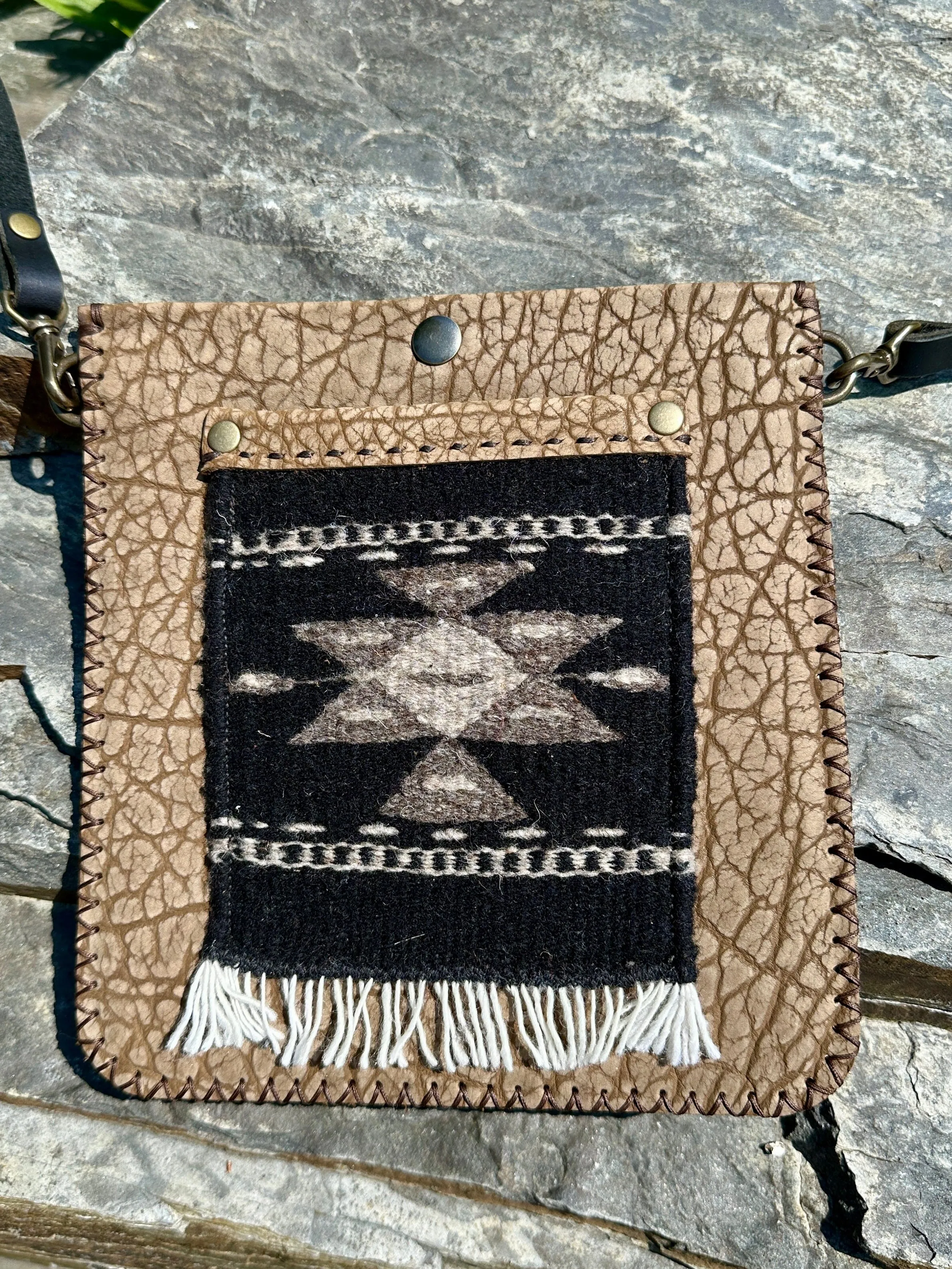 JULIA Crossbody