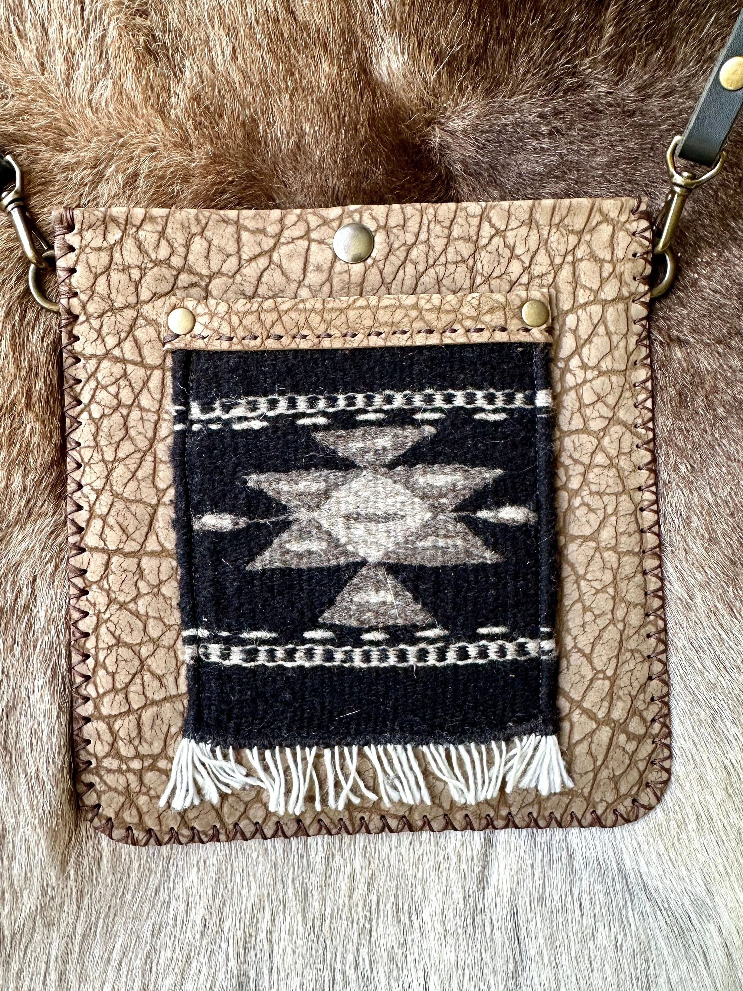 JULIA Crossbody
