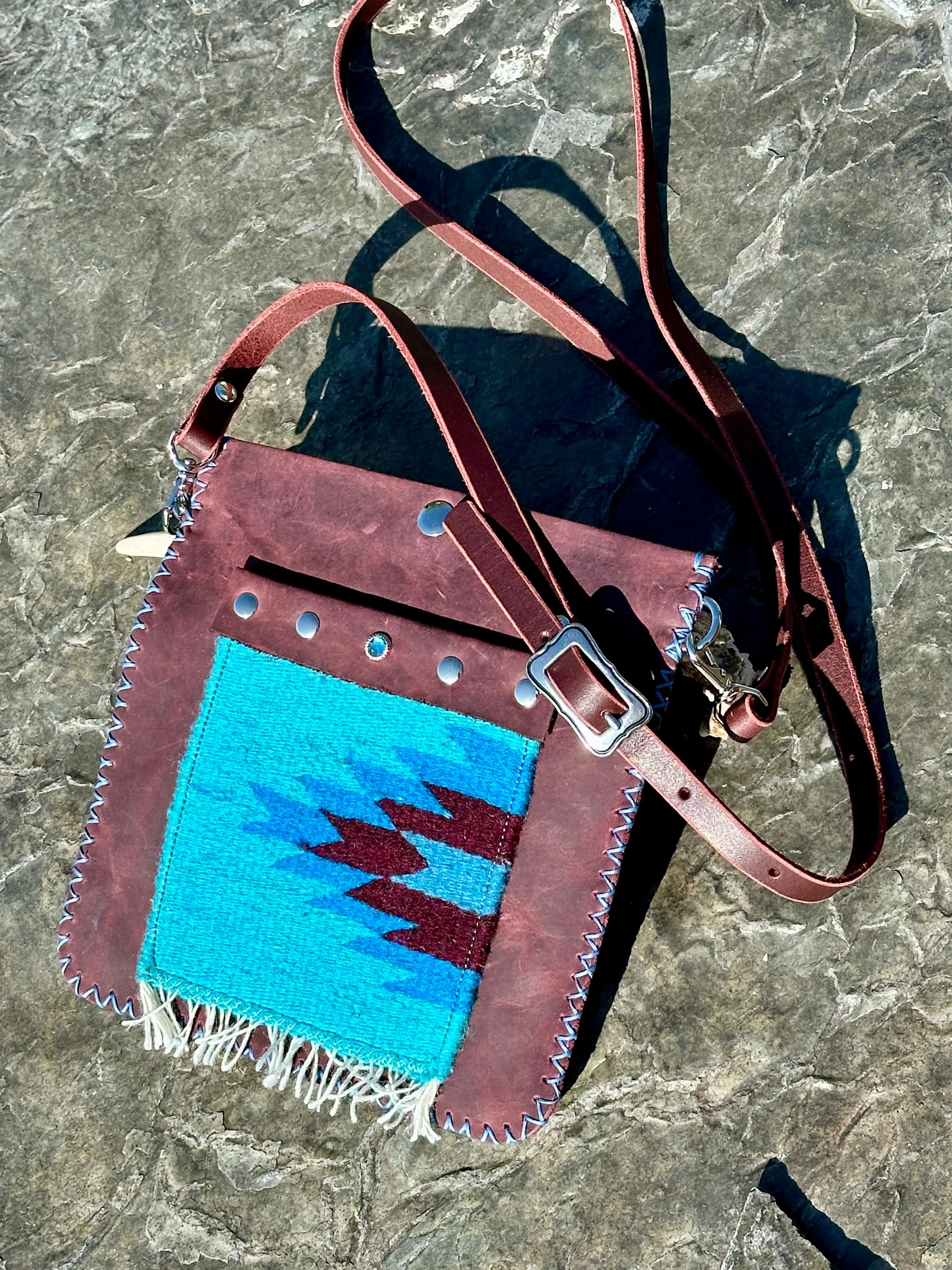JULIA Crossbody