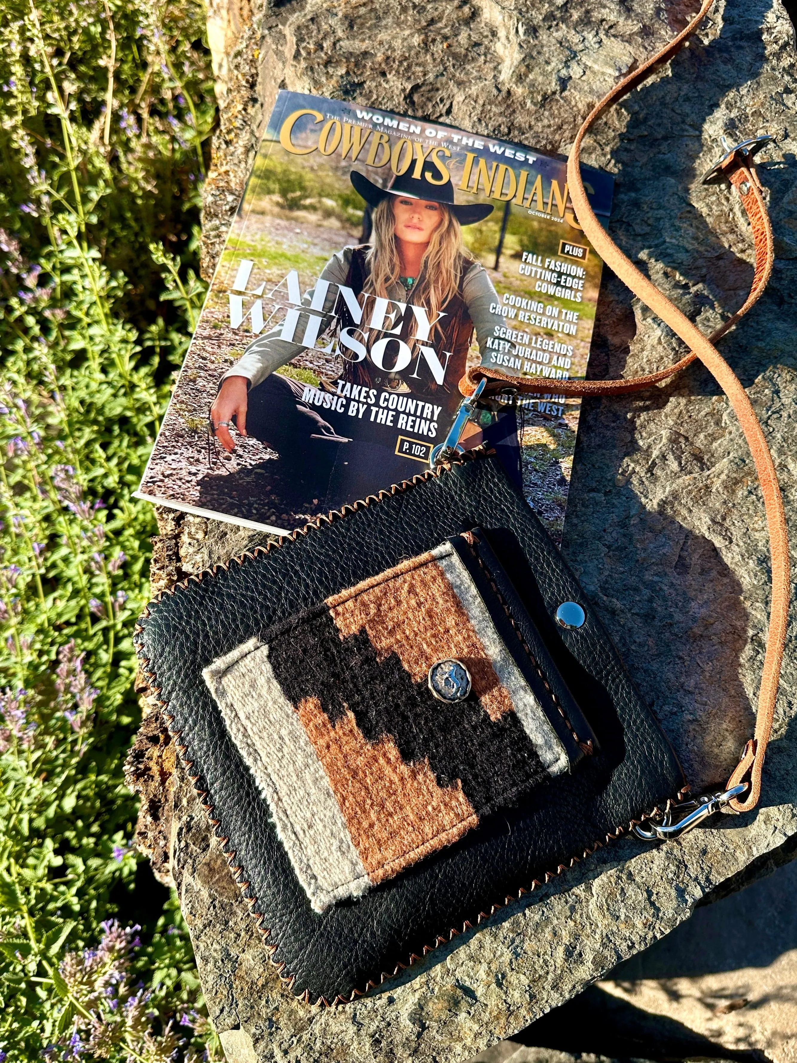 JULIA Crossbody
