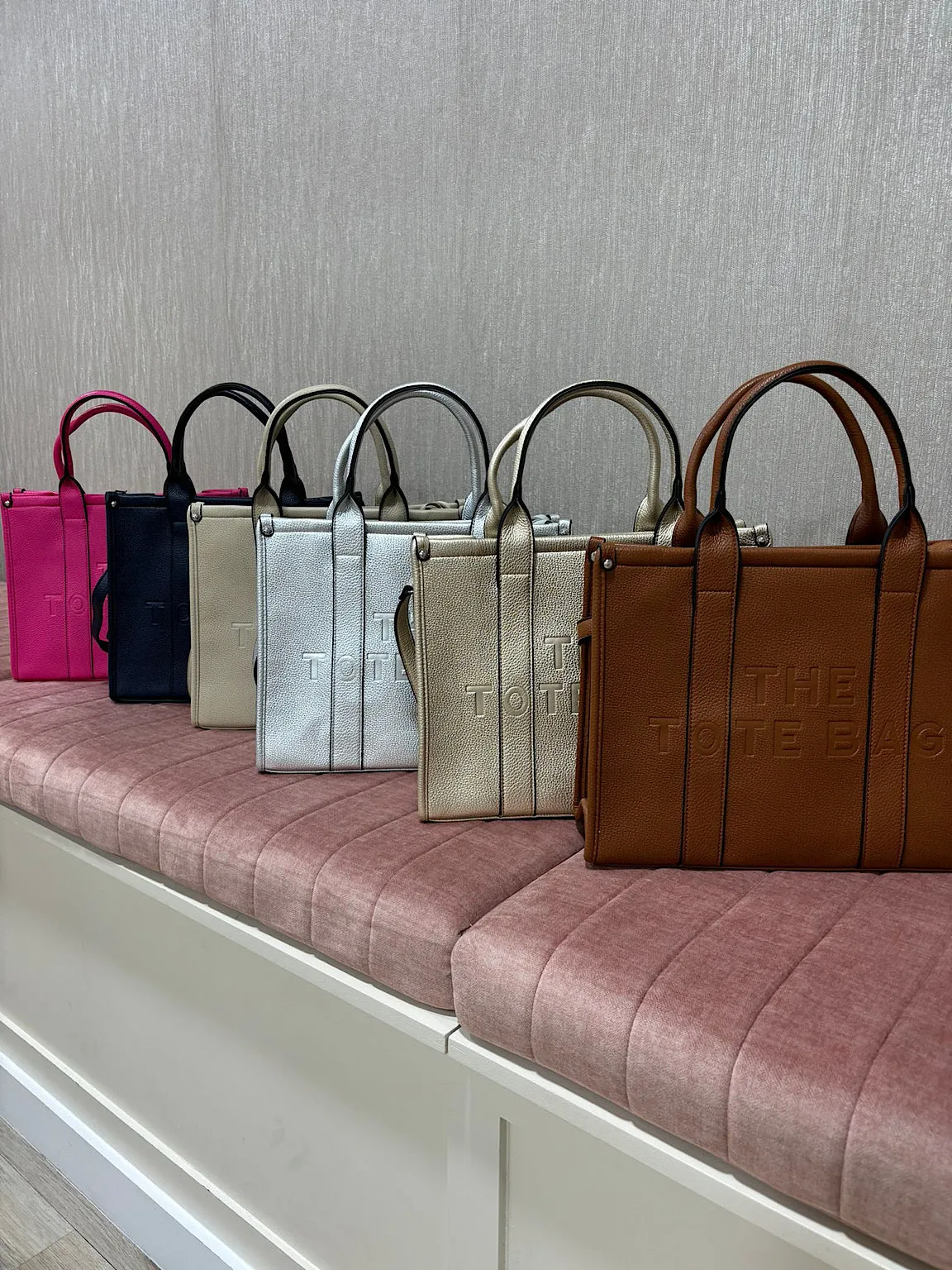 Navy The Tote Bag Medium
